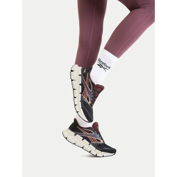 Buty do biegania Reebok. Czarne obuwie do biegania damskie Reebok. Za 489.99 zł.