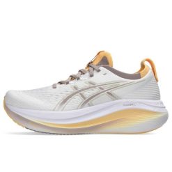 Buty Do Biegania Asics Gel-Nimbus 27 Damskie. Białe obuwie do biegania damskie Asics. Za 843.15 zł.