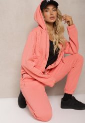 Różowy Komplet Dresowy z Domieszką Bawełny Pikowana Bluza z Kapturem i Joggery Evathira. Czerwone bluzy z kapturem damskie Renee, l, z bawełny. Za 129.99 zł.