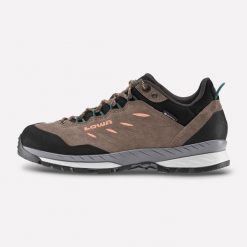 Buty podejściowe damskie Lowa Delago GTX W wodoodporne. Brązowe obuwie trekkingowe damskie Lowa. Za 799.99 zł.