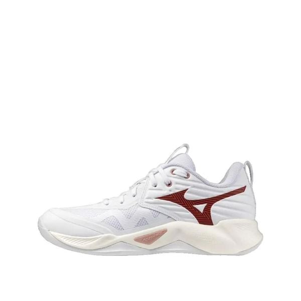 Buty sportowe Mizuno Wave Momentum Pro Kobieta Białe. Białe buty sportowe na co dzień damskie Mizuno, bez wzorów, z gumy, na fitness i siłownię, mizuno wave. Za 309.99 zł.