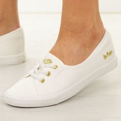 Białe tenisówki damskie Lee Cooper 4043. Białe trampki i tenisówki damskie Lee Cooper, bez wzorów, z jeansu. Za 159.00 zł.