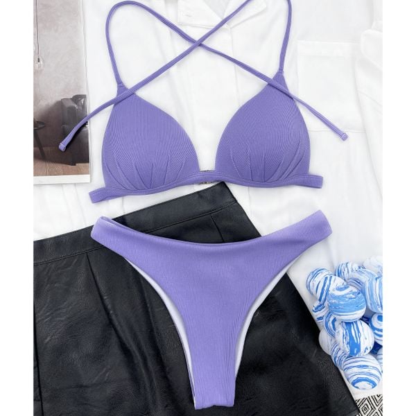 Bikini z figami na plażę i basen Luissa. Białe bikini damskie Intica, bez wzorów. Za 139.00 zł.