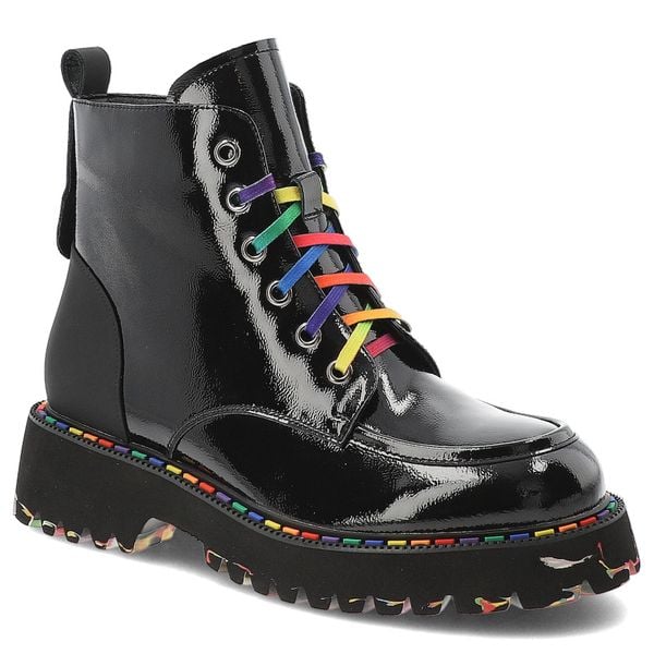 Czarne Trapery Artiker Modne Buty Damskie. Czarne trapery damskie Artiker, z jeansu, bez obcasa, na platformie. Za 305.99 zł.