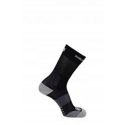 Skarpety turystyczne unisex Salomon Outpath Mid lekkie, elastyczne. Czarne skarpetki damskie Salomon, bez wzorów. Za 65.00 zł.