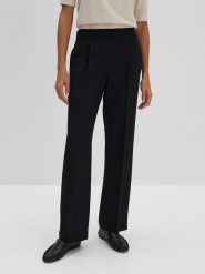 Someday Spodnie w kolorze czarnym rozmiar: 42. Czarne spodnie materiałowe damskie Someday, bez wzorów, z materiału. Za 201.08 zł.