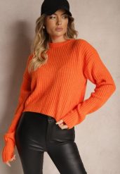 Pomarańczowy Prążkowany Sweter o Klasycznym Pudełkowym Fasonie Omeita. Brązowe swetry klasyczne damskie Renee, m, z jeansu, bez kołnierzyka. Za 99.99 zł.