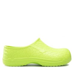 Klapki Dry Walker. Zielone klapki damskie Dry Walker, bez wzorów, bez obcasa. Za 59.99 zł.