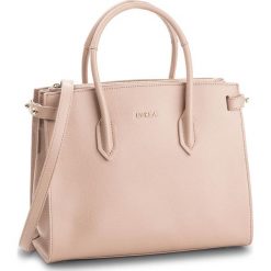 Torebka FURLA - Pin 948718 B BLS1 B30 Moonstone. Czerwone torebki klasyczne damskie Furla, bez wzorów, ze skóry, bez dodatków. W wyprzedaży za 699.00 zł.