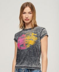 Superdry Damska koszulka Fade Rock Graphic Cap Slv. Czarne t-shirty damskie Superdry., bez wzorów, z bawełny, bez kołnierzyka. Za 140.65 zł.