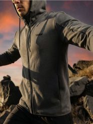 Rozpinana bluza z kapturem SNSY PERFORMANCE - zielony. Zielone bluzy z kapturem męskie Sinsay, l. Za 79.99 zł.