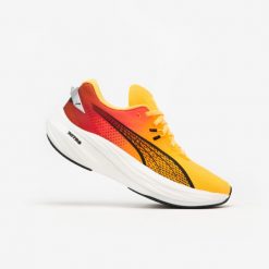Buty do biegania damskie Puma Deviate Nitro 3. Zielone obuwie do biegania damskie Puma. Za 699.99 zł.