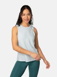 KARI TRAA Top sportowy "Ava" w kolorze błękitnym rozmiar: L. Niebieskie topy damskie Kari Traa, l, bez wzorów, z materiału, bez kołnierzyka. Za 100.99 zł.