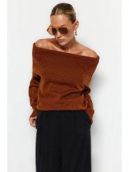Trendyol Sweter w kolorze jasnobrązowym rozmiar: M. Brązowe swetry klasyczne damskie Trendyol, m, ze splotem, bez kołnierzyka. Za 109.52 zł.