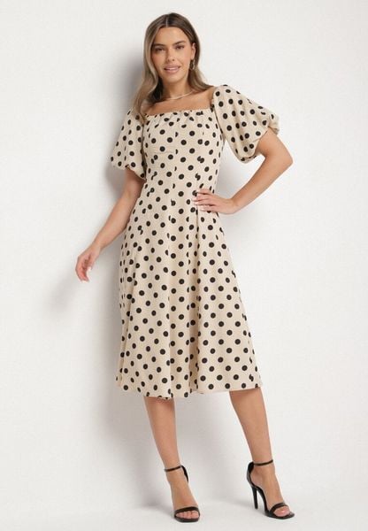 Beżowa Rozkloszowana Sukienka Vices w Grochy z Dekoltem Typu Hiszpanka Zimina. Brązowe sukienki damskie Born2be, na co dzień, l, bez wzorów, z materiału, klasyczne, bez kołnierzyka, bez ramiączek, midi, proste. Za 119.99 zł.