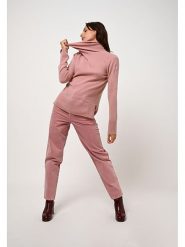 AUTHENTIC CASHMERE Kaszmirowy golf "Fornet" w kolorze jasnoróżowym rozmiar: S. Różowe golfy damskie AUTHENTIC CASHMERE, s, bez wzorów, z kaszmiru, bez ramiączek. Za 432.45 zł.