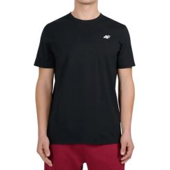 Koszulka męska 4F - bawełniany T-shirt, regular fit. Czarne t-shirty męskie 4f, m, bez wzorów, z bawełny, bez kołnierzyka. Za 49.99 zł.