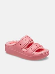 Crocs Klapki "Classic Cozzzy" w kolorze różowym rozmiar: 38/39. Różowe klapki damskie Crocs, bez wzorów, z materiału, bez obcasa. Za 194.15 zł.