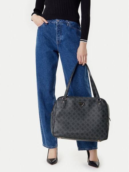 Guess Torba weekendowa Wilder Travel TWHP74 52916 Szary. Szare torebki klasyczne damskie Guess, z aplikacjami, ze skóry, bez dodatków. Za 419.99 zł.