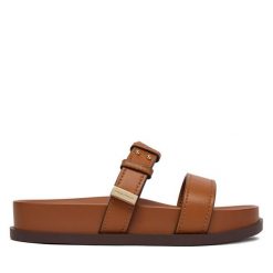 Klapki Armani Exchange. Brązowe klapki damskie Armani Exchange, bez wzorów, bez obcasa. Za 609.99 zł.