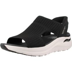 Sandały SKECHERS 119466S Czarny. Czarne obuwie trekkingowe damskie Skechers, bez wzorów, z tkaniny, bez obcasa. Za 314.99 zł.