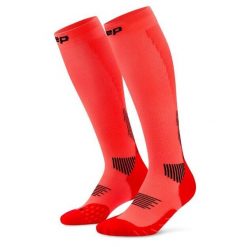 Męskie długie skarpety kompresyjne sportowe Core Run wysokie CEP. Brązowe skarpetki męskie CEP, bez wzorów, z elastanu. Za 209.00 zł.