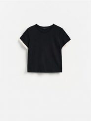 T-shirt z ozdobną koronką - czarny. Czarne t-shirty damskie Reserved, l, bez wzorów, z bawełny, bez kołnierzyka. Za 69.99 zł.