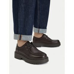 Półbuty G-Star. Brązowe półbuty damskie G-Star, bez wzorów, retro, bez obcasa, na płaskiej podeszwie. Za 279.99 zł.