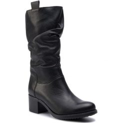 Kozaki LASOCKI SM-WMA-011CB. Brązowe kozaki damskie Lasocki, ze skóry, bez obcasa. Za 359.99 zł.