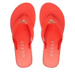 Japonki Guess. Czerwone klapki damskie Guess, z aplikacjami, bez obcasa. Za 260.99 zł.