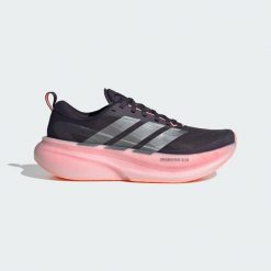 BUTY DO BIEGANIA SUPERNOVA GLIDE. Czarne obuwie do biegania damskie Adidas. Za 569.00 zł.
