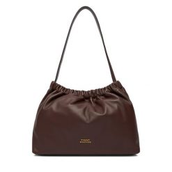 Torebka Tommy Hilfiger. Czerwone torebki klasyczne damskie Tommy Hilfiger, bez wzorów, bez dodatków. Za 849.99 zł.