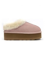 Clarks Skórzane kapcie w kolorze jasnoróżowym rozmiar: 36. Różowe kapcie damskie Clarks, ze skóry. Za 205.45 zł.