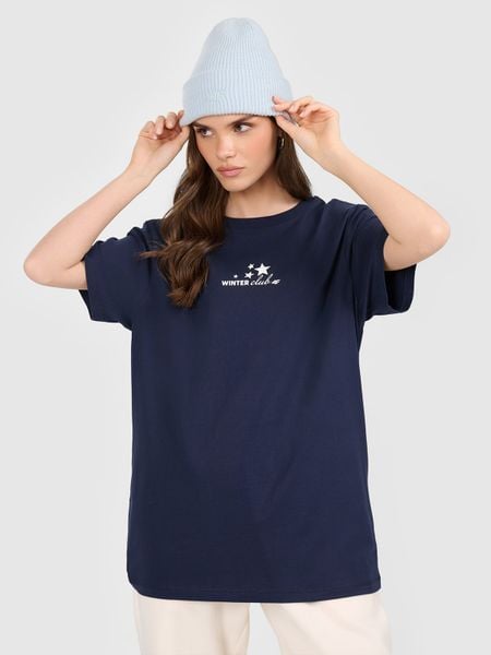 4F T-shirt oversize z nadrukiem damski - granatowy L. Niebieskie t-shirty damskie 4f, l, bez wzorów, z dzianiny, bez kołnierzyka. W wyprzedaży za 49.99 zł.