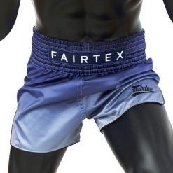 Spodenki Muay Thai Fairtex BS1905 Fade Niebieskie S. Niebieskie szorty damskie FAIRTEX, bez wzorów. W wyprzedaży za 223.20 zł.