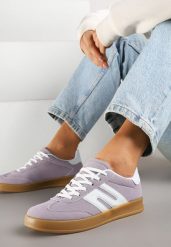 Jasnofioletowe Sneakersy Kultowe Tenisówki Zdobione Przeszyciami Eveltewia. Fioletowe trampki i tenisówki damskie Renee, z aplikacjami, z jeansu. Za 79.99 zł.