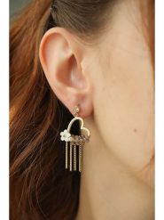 Pierres delicates Pozłacane kolczyki z ametystami rozmiar: onesize. Szare kolczyki damskie Pierres delicates, z ametystem, pozłacane. Za 60.99 zł.