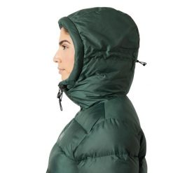 Parka damska z kapturem Helly Hansen Active. Zielone parki damskie Helly Hansen, bez wzorów, z puchu. W wyprzedaży za 995.00 zł.