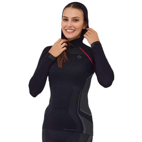 Bluza damska z kapturem Brubeck FITNESS. Czarne bluzy sportowe damskie Brubeck, bez wzorów, z elastanu, z kapturem. W wyprzedaży za 67.99 zł.