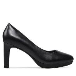 Czółenka Clarks. Niebieskie czółenka damskie Clarks, bez wzorów, bez obcasa. Za 279.99 zł.