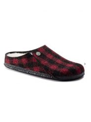 Birkenstock Kapcie "Zermatt Rivet" w kolorze czerwono-czarnym rozmiar: 39. Czarne kapcie damskie Birkenstock, z wełny. Za 368.96 zł.