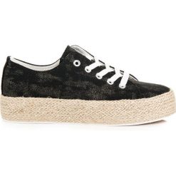 Czarne Espadryle Na Wiązanie. Czarne espadryle damskie ButyModne, bez wzorów, z jeansu, bez obcasa, na platformie. W wyprzedaży za 69.00 zł.