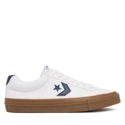 Tenisówki Converse. Białe trampki i tenisówki męskie Converse, bez wzorów, bez zapięcia. Za 189.99 zł.