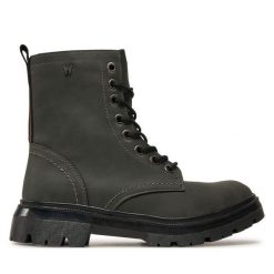 Trapery Wrangler. Zielone trapery damskie Wrangler, bez obcasa. Za 349.99 zł.