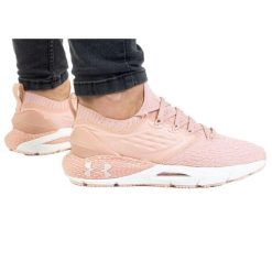 Trenerzy Phantom 2 Dla Kobiet. Czerwone obuwie trekkingowe damskie Under Armour. Za 615.99 zł.
