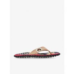 Japonki męskie Gumbies Islander Canvas Flip-Flops. Brązowe klapki i japonki męskie Gumbies. Za 109.99 zł.