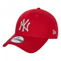 Czapka New Era League Essential 9Forty New York Yankees. Czerwone czapki męskie New Era, na wiosnę, bez wzorów, z bawełny. Za 109.99 zł.