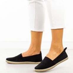 Czarne espadryle damskie, półbuty Potocki 16332. Czarne espadryle damskie POTOCKI, bez wzorów, z zamszu, bez obcasa. Za 89.00 zł.