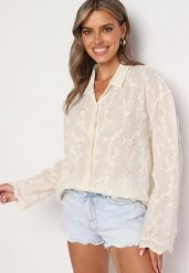 Beżowa Trapezowa Haftowana Koszula z Bawełną Elivna. Brązowe koszule damskie Born2be, bez wzorów, z bawełny, eleganckie, bez kołnierzyka, bez ramiączek. Za 219.99 zł.