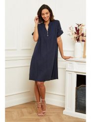 Le Monde du Lin Lniana sukienka w kolorze granatowym rozmiar: 36/38. Niebieskie sukienki damskie Le Monde du Lin, bez wzorów, ze lnu, klasyczne, bez kołnierzyka, bez ramiączek, midi. Za 110.29 zł.